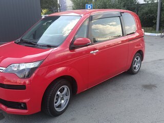 2016 Toyota Spade, красный, 900000 рублей, вид 2