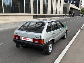 2001 Lada (ВАЗ) 2109, серебристый, 1000000 рублей, вид 4