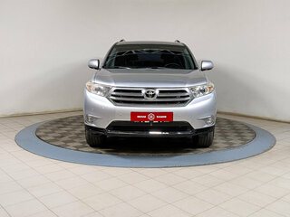 2011 Toyota Highlander II (XU40) Рестайлинг, серебристый, 1929500 рублей, вид 3