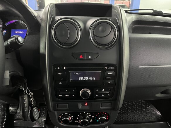2015 Renault Duster I Рестайлинг, коричневый, 1049000 рублей - вид 12