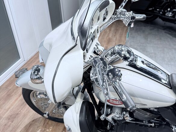 2008 Harley-Davidson Electra Glide, белый, 1199000 рублей - вид 20