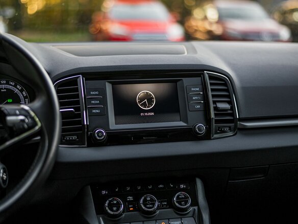 2020 Skoda Karoq DSG6 I, белый, 1990000 рублей - вид 7