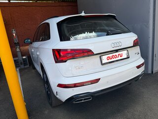2025 Audi Q5 L 45 TFSI II (FY) Рестайлинг, белый, 5350000 рублей, вид 3