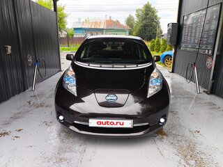 2015 Nissan Leaf I (ZE0/AZE0), чёрный, 800000 рублей, вид 2