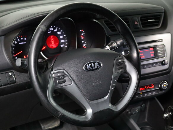 2015 Kia Rio III Рестайлинг, чёрный, 829000 рублей - вид 7