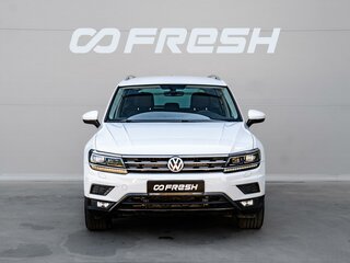 2017 Volkswagen Tiguan II, белый, 2491000 рублей, вид 3