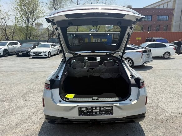2026 Changan Qiyuan A06 28.39 kWh, серебристый - вид 11