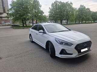 2018 Hyundai Sonata VII (LF) Рестайлинг, белый, 1045000 рублей, вид 1
