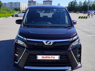 2019 Toyota Voxy III (R80) Рестайлинг, фиолетовый, 2650000 рублей, вид 2