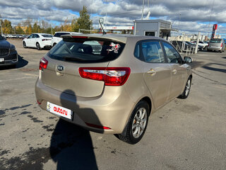 2013 Kia Rio III, бежевый, 699000 рублей, вид 5