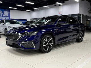 2023 Skoda Octavia IV (A8), синий, 2100060 рублей, вид 1