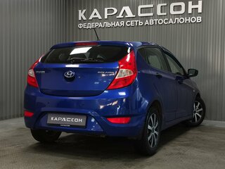 2012 Hyundai Solaris I, синий, 610000 рублей, вид 2