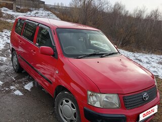 2002 Toyota Succeed I, красный, 495000 рублей, вид 2