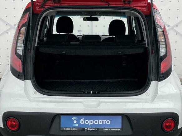 2018 Kia Soul II Рестайлинг, белый, 1580000 рублей - вид 13