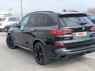 2021 BMW X5 40i IV (G05/G18), чёрный, 3200000 рублей, вид 4