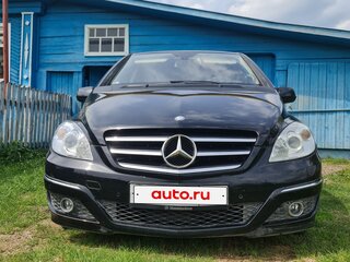 2010 Mercedes-Benz B-Класс 180 I (W245) Рестайлинг, чёрный, 900000 рублей, вид 3