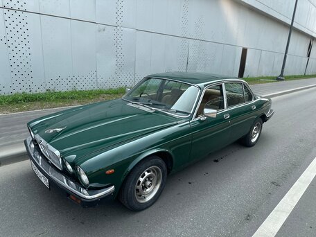 1981 Jaguar XJ I (Series 3), зелёный, 699000 рублей, вид 4