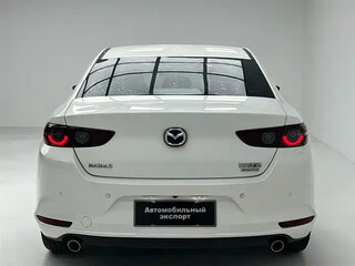 2021 Mazda 3 Axela IV (BP), белый, 1350000 рублей, вид 4