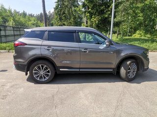 2024 Geely Atlas Pro, серый, 1820000 рублей, вид 4