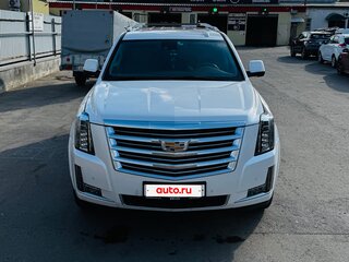 2015 Cadillac Escalade IV, белый, 4200000 рублей, вид 1