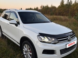 2013 Volkswagen Touareg II, белый, 2450000 рублей, вид 1