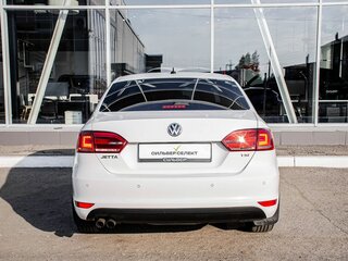 2014 Volkswagen Jetta VI, белый, 999000 рублей, вид 4