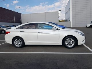 2011 Hyundai Sonata VI (YF), белый, 1199000 рублей, вид 3