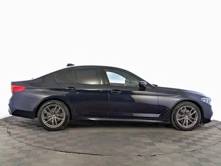 2019 BMW 5 серии 520d xDrive VII (G30/G31/G38), чёрный, 3100000 рублей, вид 4
