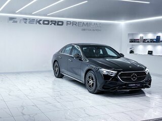 2026 Mercedes-Benz E-Класс 300 VI (W214, S214), чёрный, 8710000 рублей, вид 2