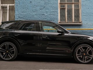 2021 Porsche Cayenne III, чёрный, 8700000 рублей, вид 1