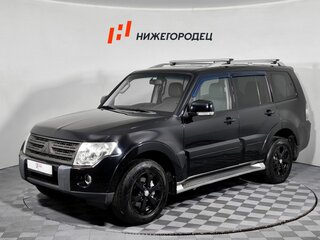Mitsubishi Pajero IV