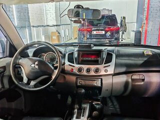 2011 Mitsubishi L200 IV, серый, 1500000 рублей, вид 5