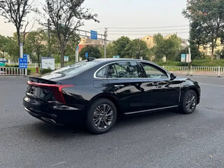 2026 Hongqi H5 II Рестайлинг, чёрный, 3520290 рублей, вид 4