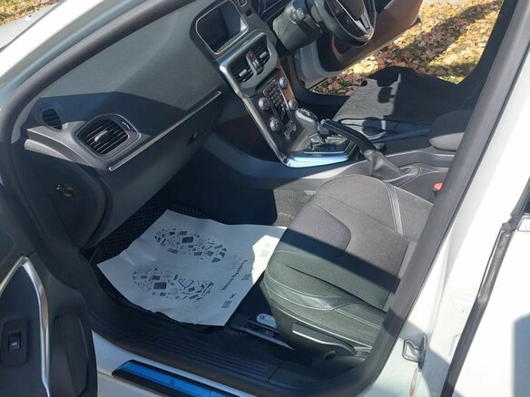 2014 Volvo V40 II, белый, 1200000 рублей - вид 21