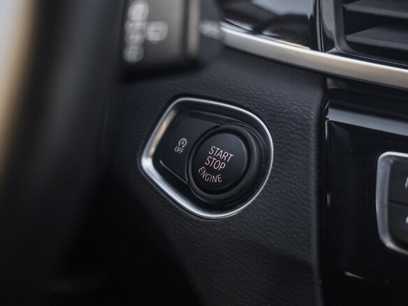 2019 BMW X1 18i sDrive II (F48), синий - вид 17