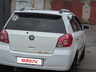 2014 Geely MK Cross I, белый, 300000 рублей, вид 3