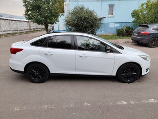 2019 Ford Focus III Рестайлинг, белый, 995000 рублей, вид 3