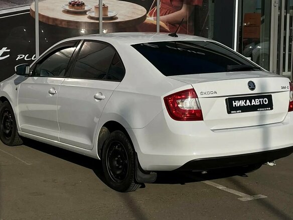 2017 Skoda Rapid I, белый, 870000 рублей - вид 6