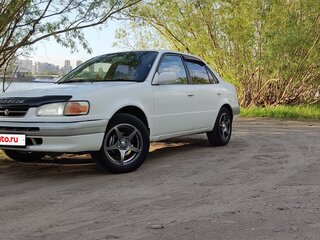 1996 Toyota Corolla VIII (E110), белый, 329000 рублей, вид 1