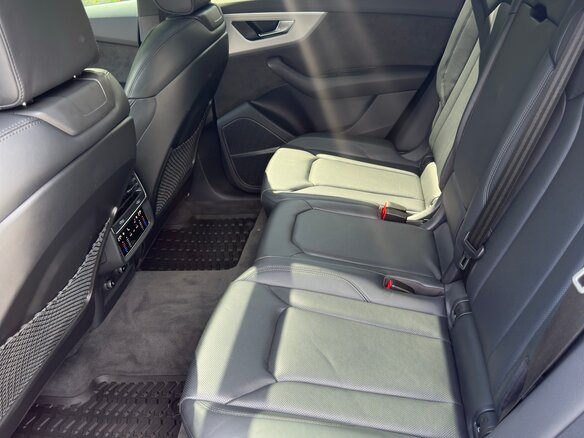 2019 Audi Q8 50 TDI I (4M), белый, 5950000 рублей - вид 23