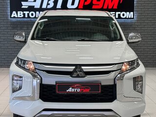 2021 Mitsubishi L200 V Рестайлинг, белый, 3197000 рублей, вид 3