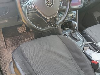 2019 Volkswagen Tiguan II, серебристый, 3600000 рублей, вид 4