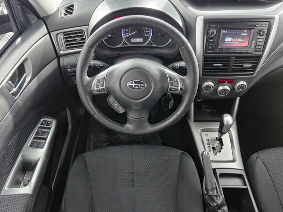 2011 Subaru Forester III Рестайлинг, чёрный - вид 16