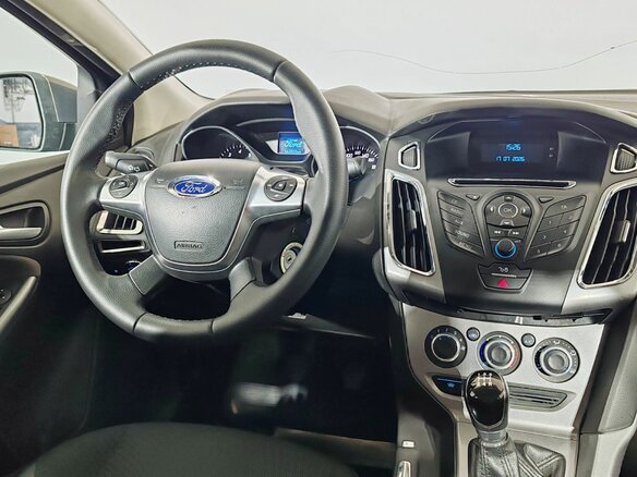2014 Ford Focus III, серый - вид 10