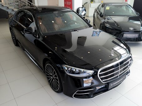 2021 Mercedes-Benz S-Класс 350 d Long 4MATIC VII (W223), чёрный, 9000000 рублей, вид 4