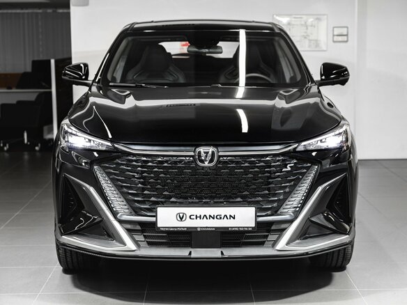 2026 Changan CS35 Max, чёрный - вид 1