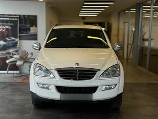 2013 SsangYong Kyron I Рестайлинг, белый, 808830 рублей, вид 2