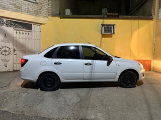 2018 Lada (ВАЗ) Granta I, белый, 560000 рублей, вид 3