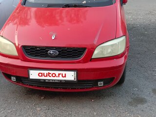 2002 Subaru Traviq, красный, 400000 рублей, вид 1