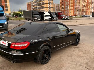 2009 Mercedes-Benz E-Класс 300 IV (W212, S212, C207), чёрный, 1150000 рублей, вид 2